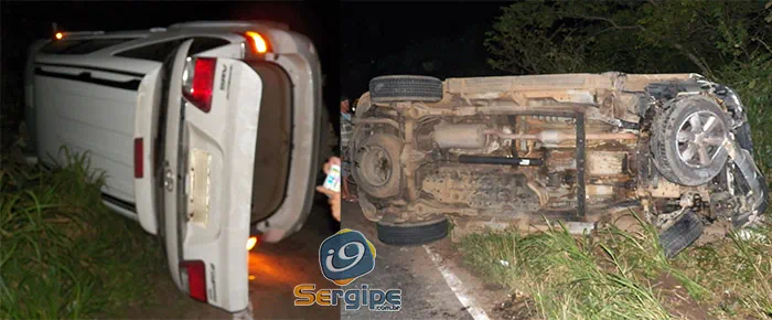 Motorista perde o controle e capota o carro na Rodovia João Paulo II próximo a Campo do Brito