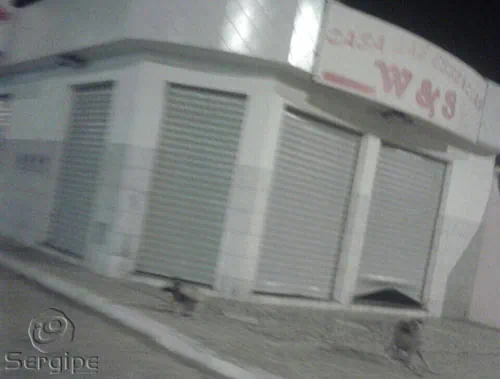 Estabelecimentos Comerciais são arrombados durante a madrugada em Campo do Brito